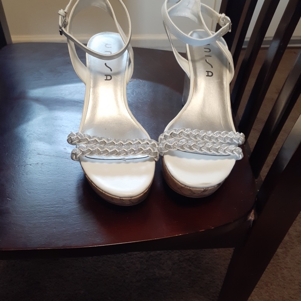 Woman’s Unisa Sandels